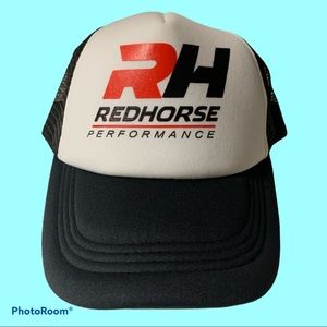 ♦️SOLD♦️REDHORSE TRUCKER HAT-ONE SIZE FITS ALL